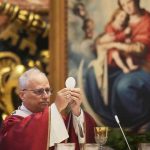 La librería cristiana más grande de China cerró sus puertas tras presión del gobierno por prohibir la fe.