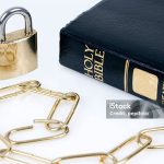 Pastor y toda su familia mueren apuñalados por su hijo en Brasil