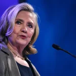 La hija de un pastor chino encarcelado promete que «ni siquiera la represión puede extinguir la fe»